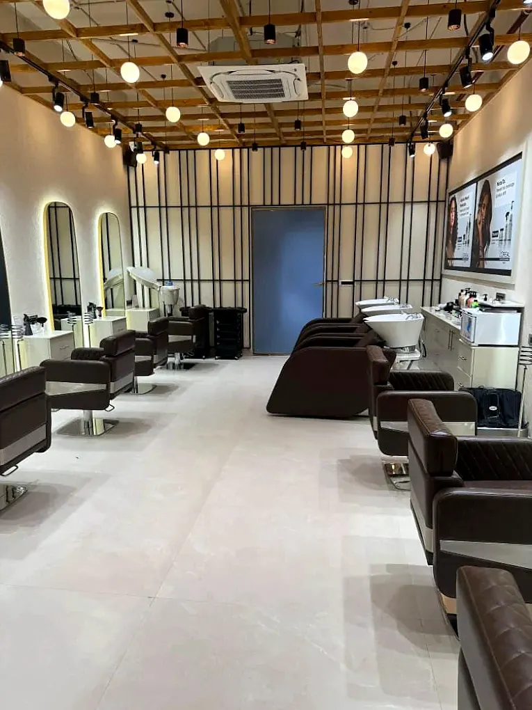 Styling stations and mirrors at Essentia Salon
